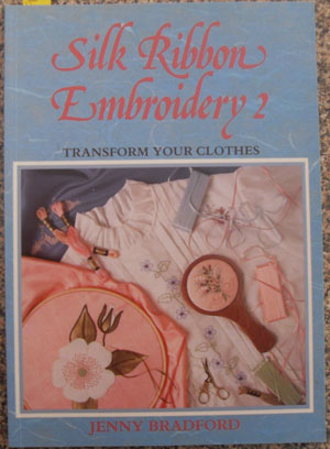Textured Embroidery (Milner Craft): Jenny Bradford: 9781863510769:  : Books